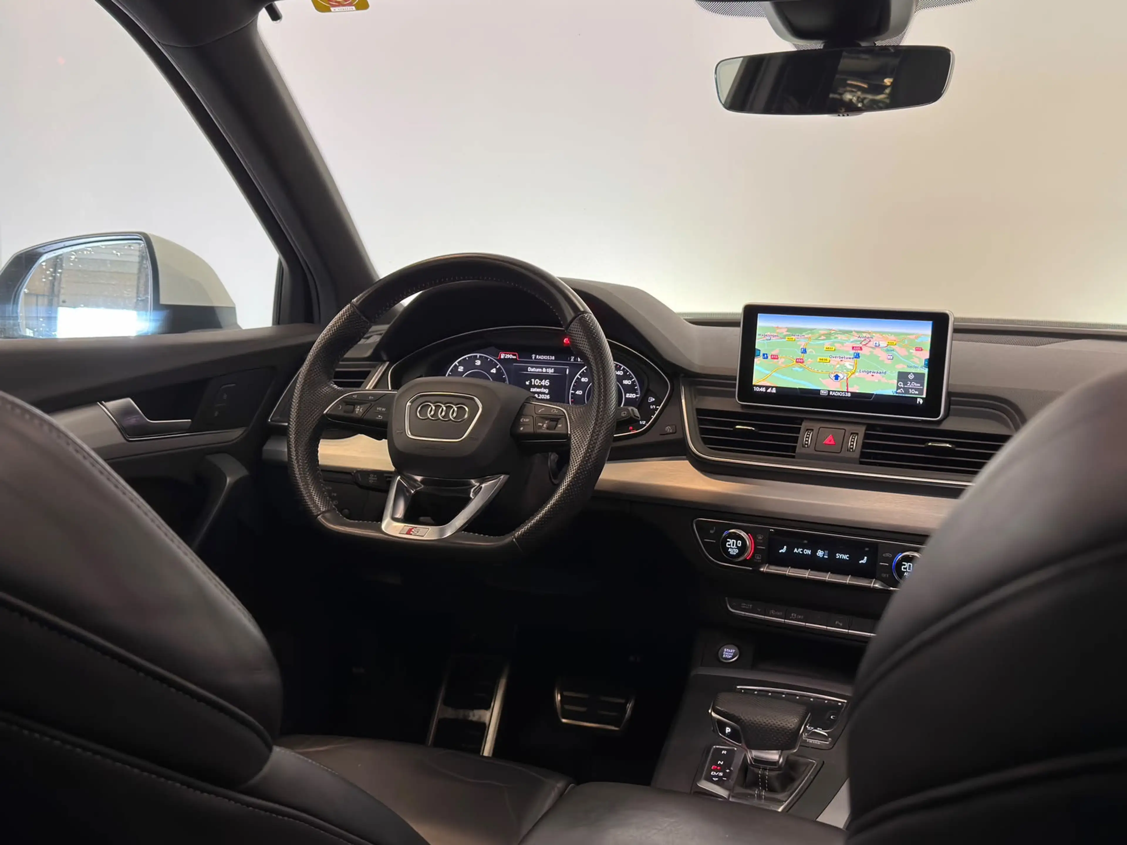 Audi Q5 3.0 TDI Quattro Sport S Line Black Edition / Pano — photo 10