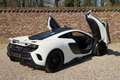 McLaren 675LT "MSO-options" with delivery mileage! Recently full Weiß - thumbnail 42