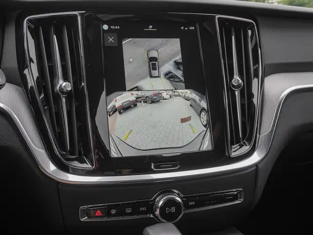 Volvo V60 view 13