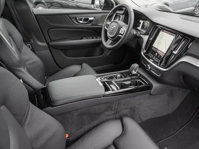 Volvo V60 view 8