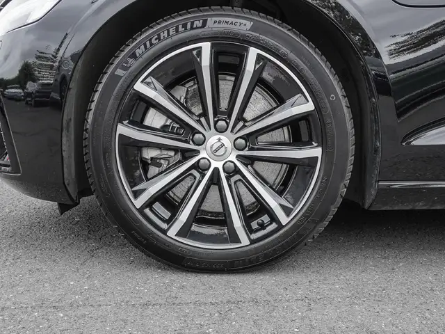 Volvo V60 view 7