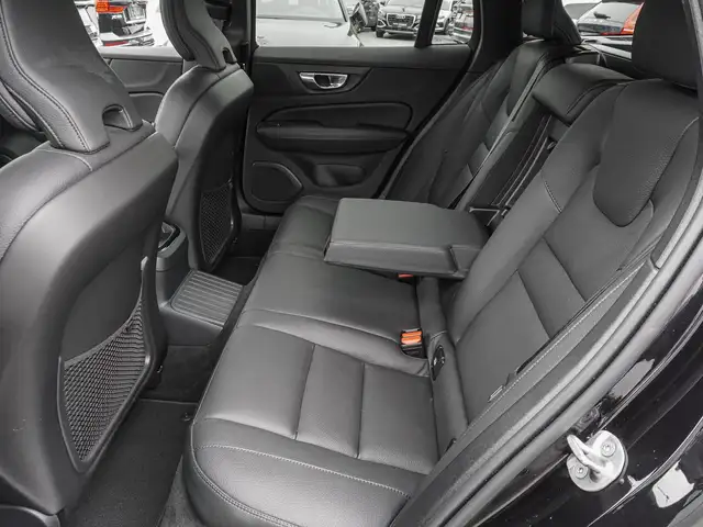 Volvo V60 view 17