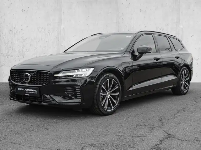 Volvo V60 view 2