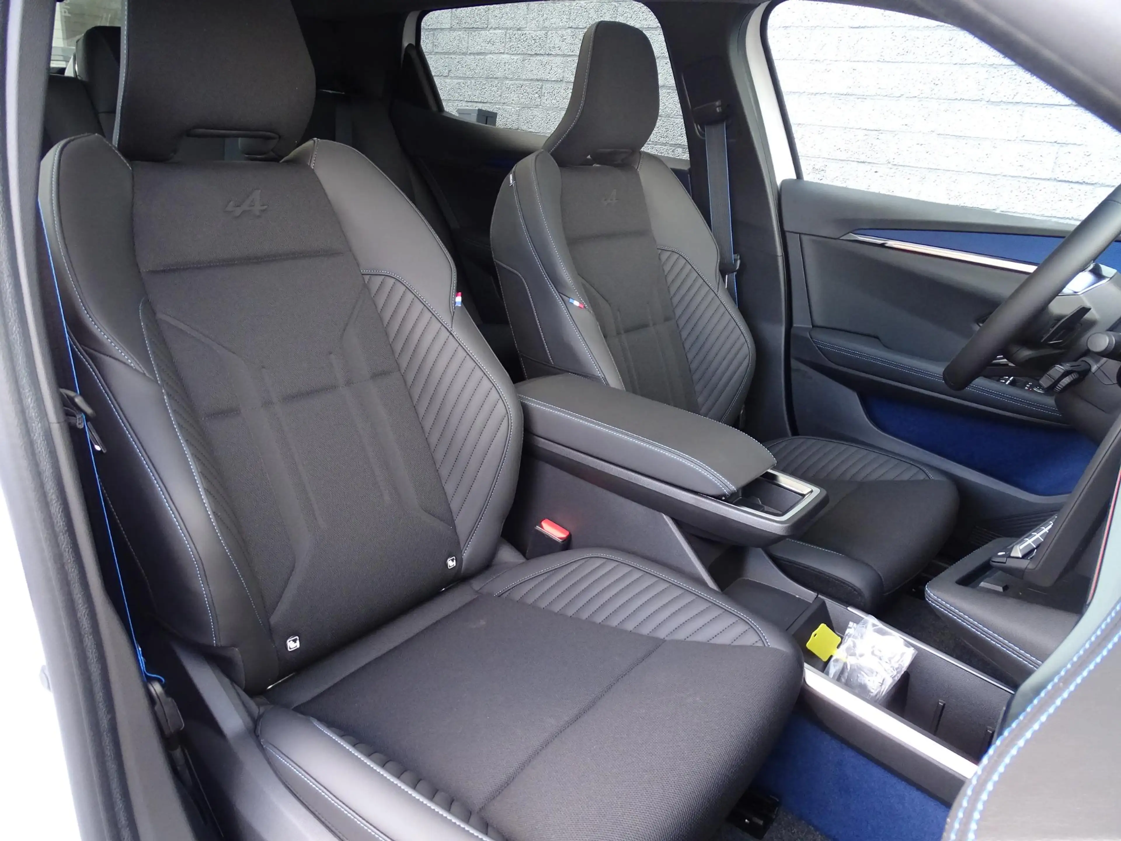 Renault Scenic E-Tech EV87 long range esprit Alpine NU 5 JAAR GAR — photo 37