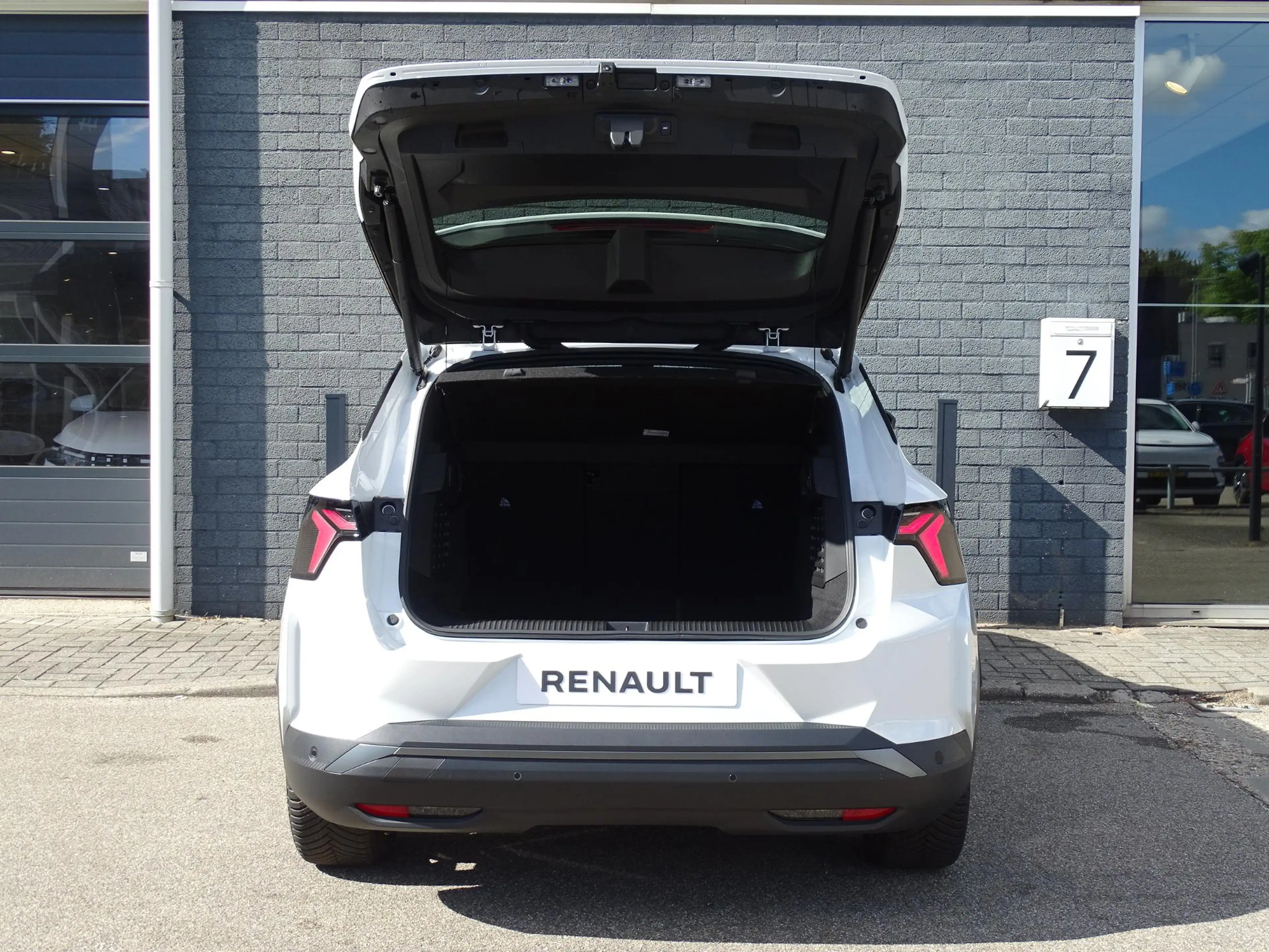 Renault Scenic E-Tech EV87 long range esprit Alpine NU 5 JAAR GAR — photo 43