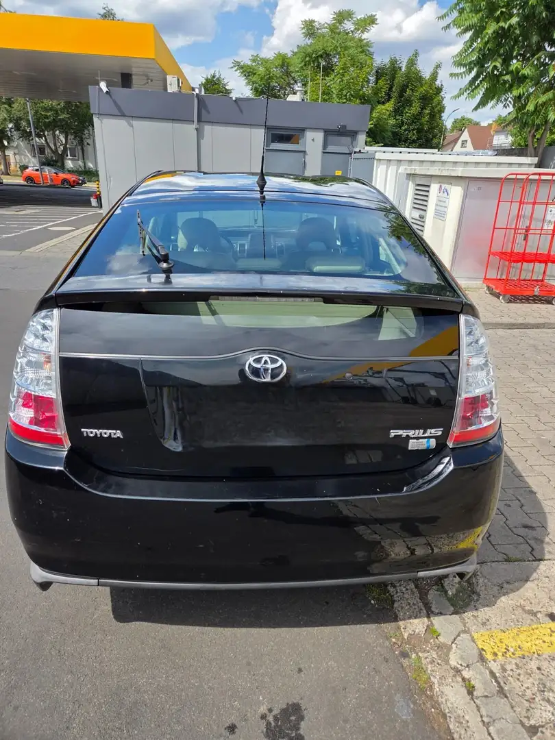Toyota Prius 1.5 ibrida - 1