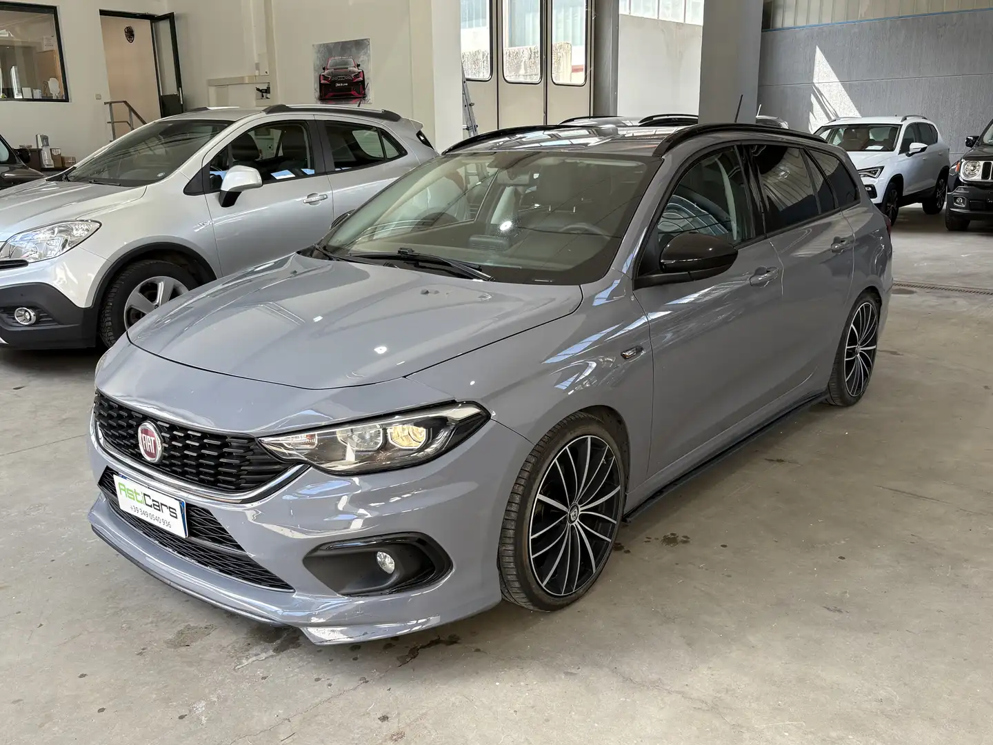 Fiat Tipo Kombi 1.4 T-Jet S-Design Grigio - 1