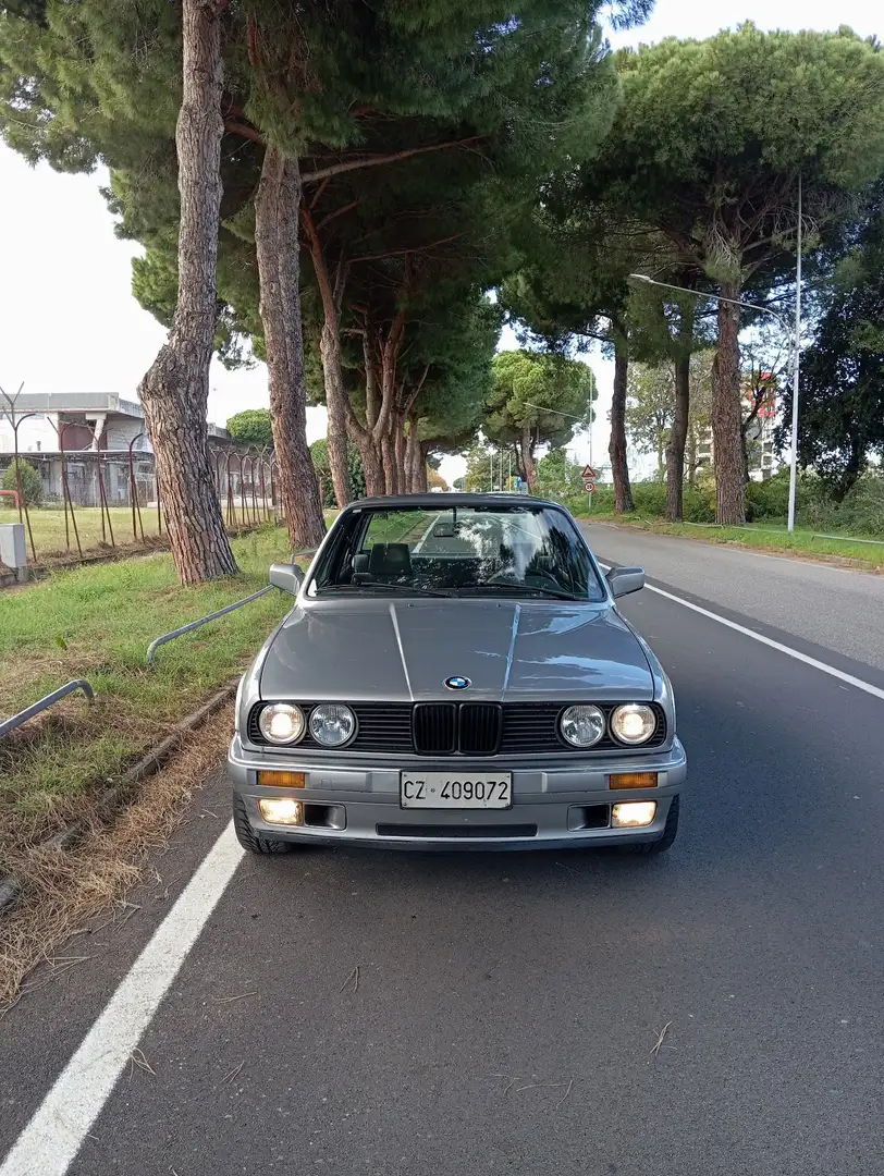 BMW 318 318i - 1