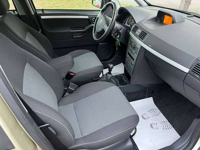 Opel Meriva 1.6 Cosmo 1-Hand TÜV neue - Bild 10