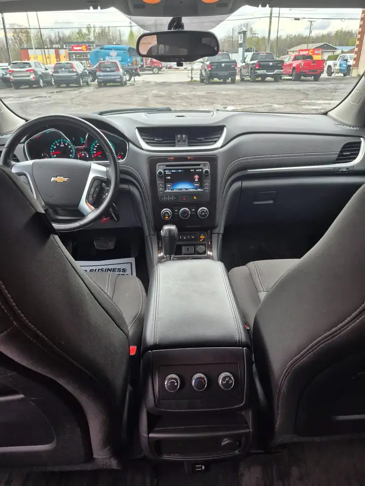 Chevrolet Traverse снимка Chevrolet Traverse