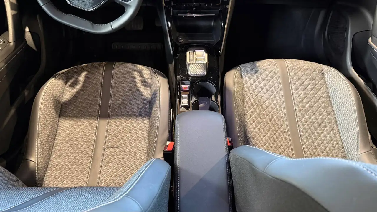Peugeot 2008 1.2 puretech Allure *PREZZO REALE NO VINCOLI*, миниатюра 23