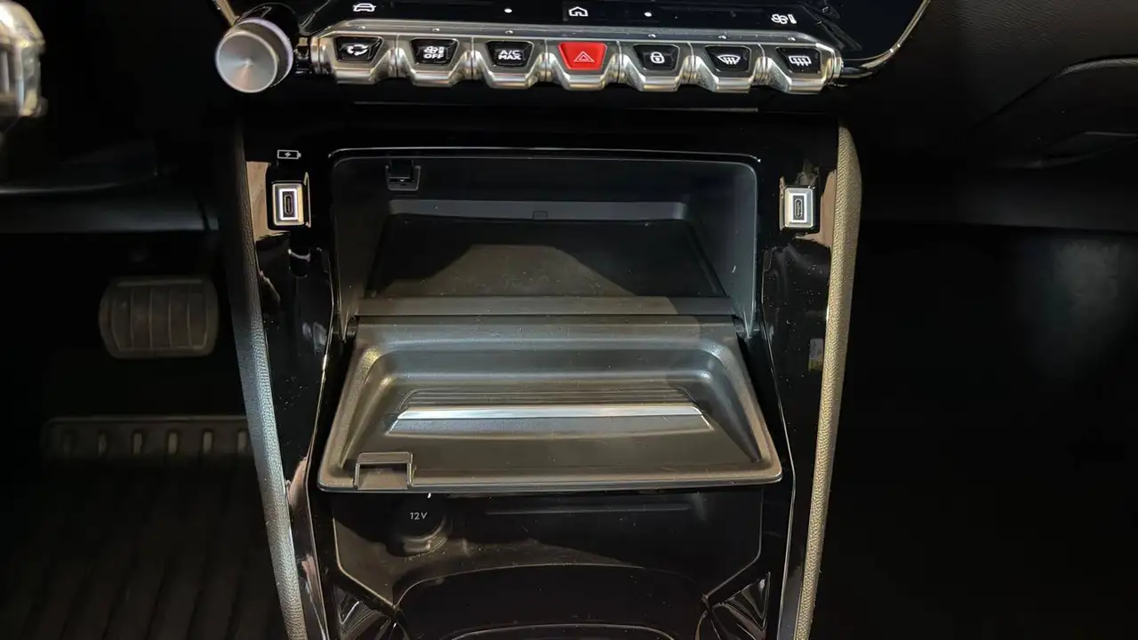 Peugeot 2008 1.2 puretech Allure *PREZZO REALE NO VINCOLI*, миниатюра 21