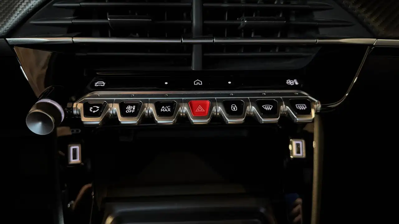 Peugeot 2008 1.2 puretech Allure *PREZZO REALE NO VINCOLI*, миниатюра 20