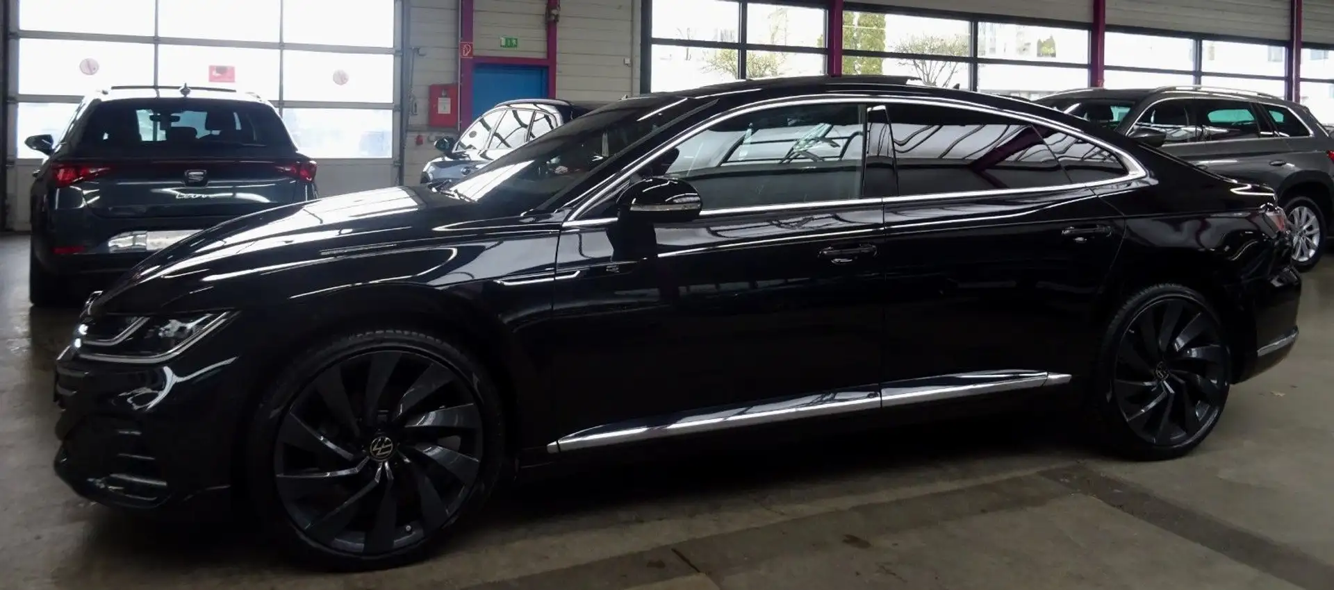 Volkswagen Arteon ARTEON 2.0 TDI 4Motion*R-LINE*VOLLAUSSTATTUNG* Noir - 2
