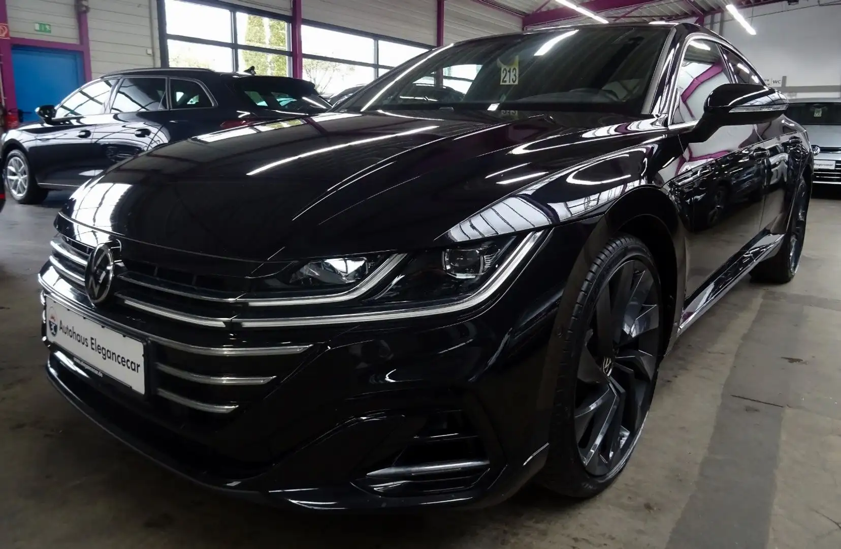 Volkswagen Arteon ARTEON 2.0 TDI 4Motion*R-LINE*VOLLAUSSTATTUNG* Noir - 1
