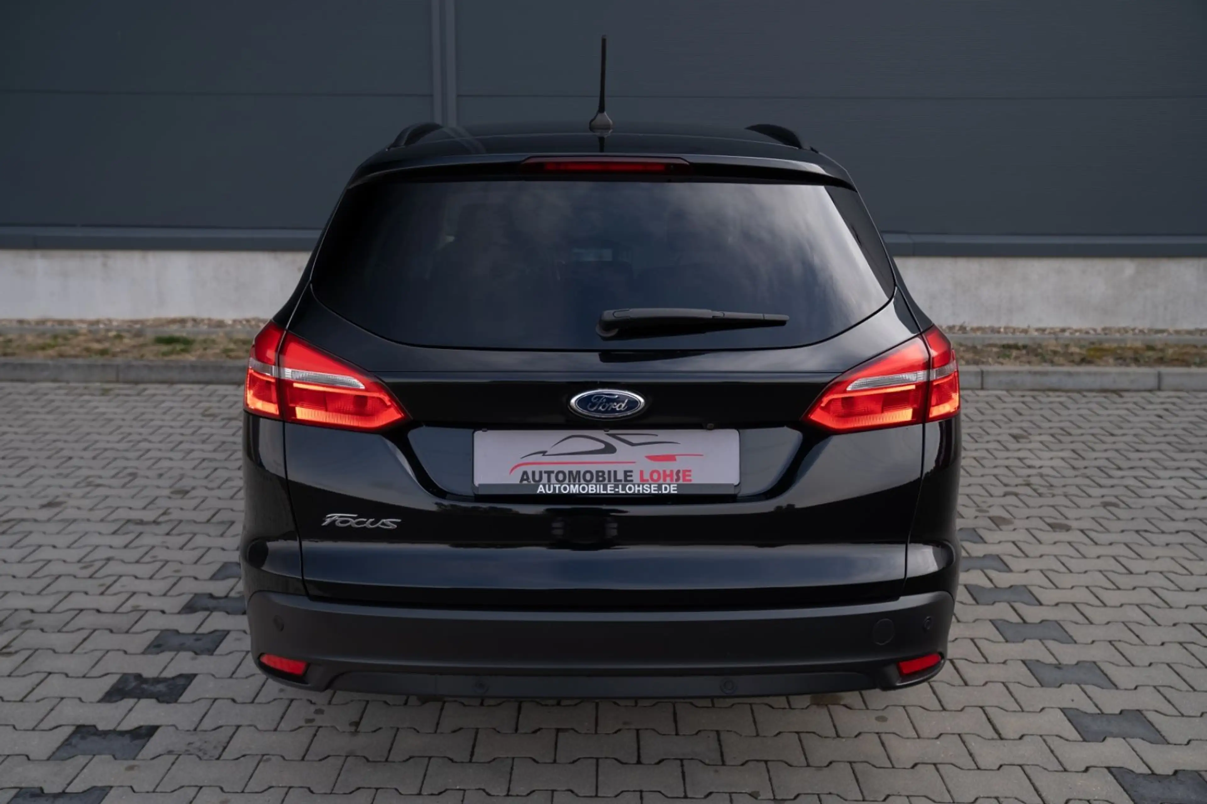 Ford Focus Turnier Business*2. HAND*RFK*SHZ*TEMP*NAV* — photo 8