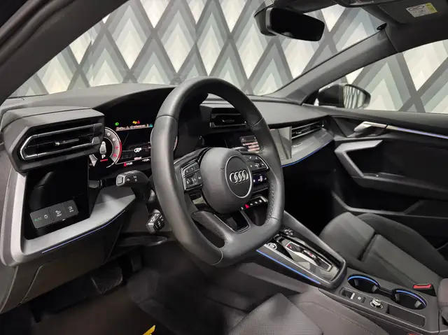 Audi A3 view 14