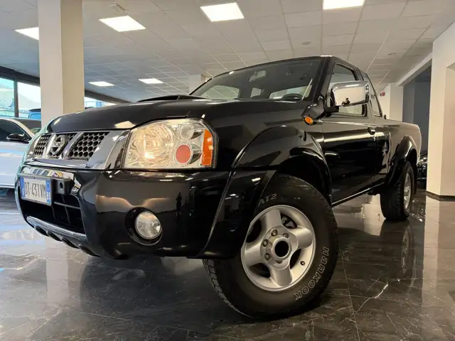 Nissan NP300 2.5 tdi 2p. King Cab Premium / SEDILI RISCALDATI