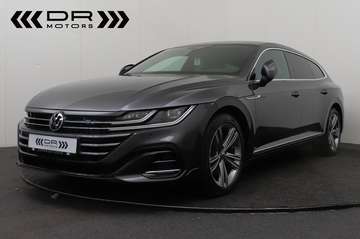1.4 E HYBRID - R-LINE - TOPSTAAT - LEDER - APPL...