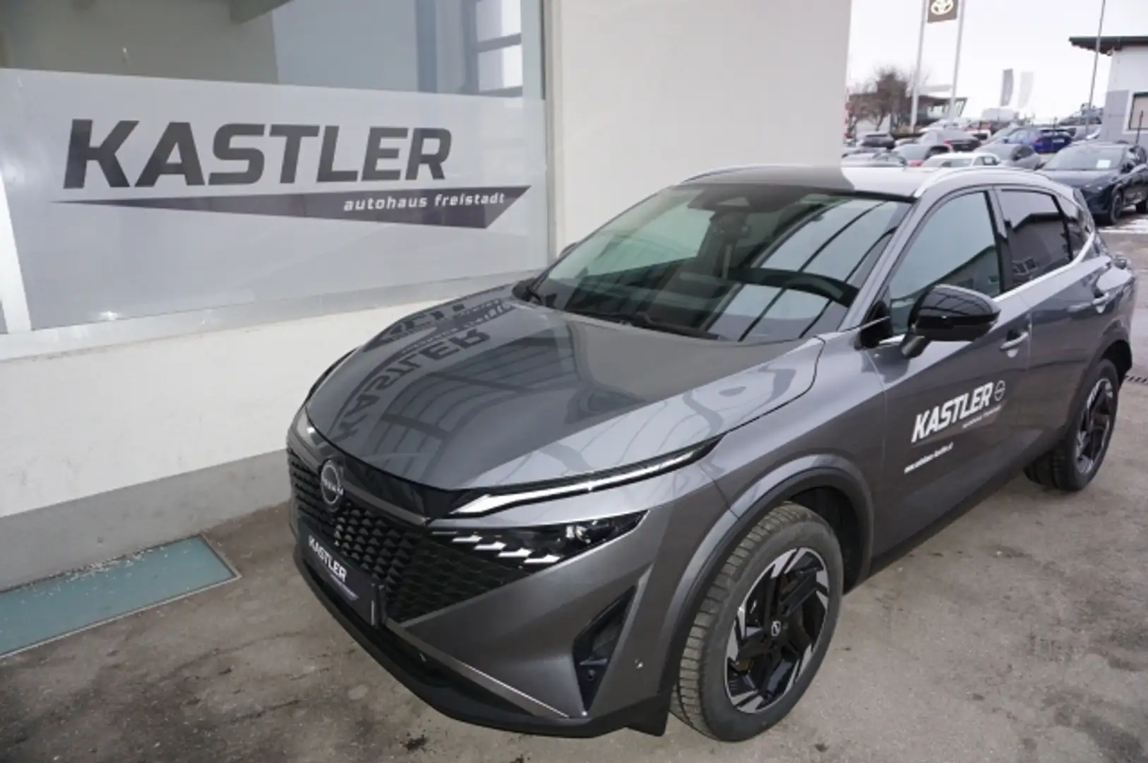 Nissan Qashqai Qashqai N-Connecta 1,5T e-Power 205PS Grau - 1