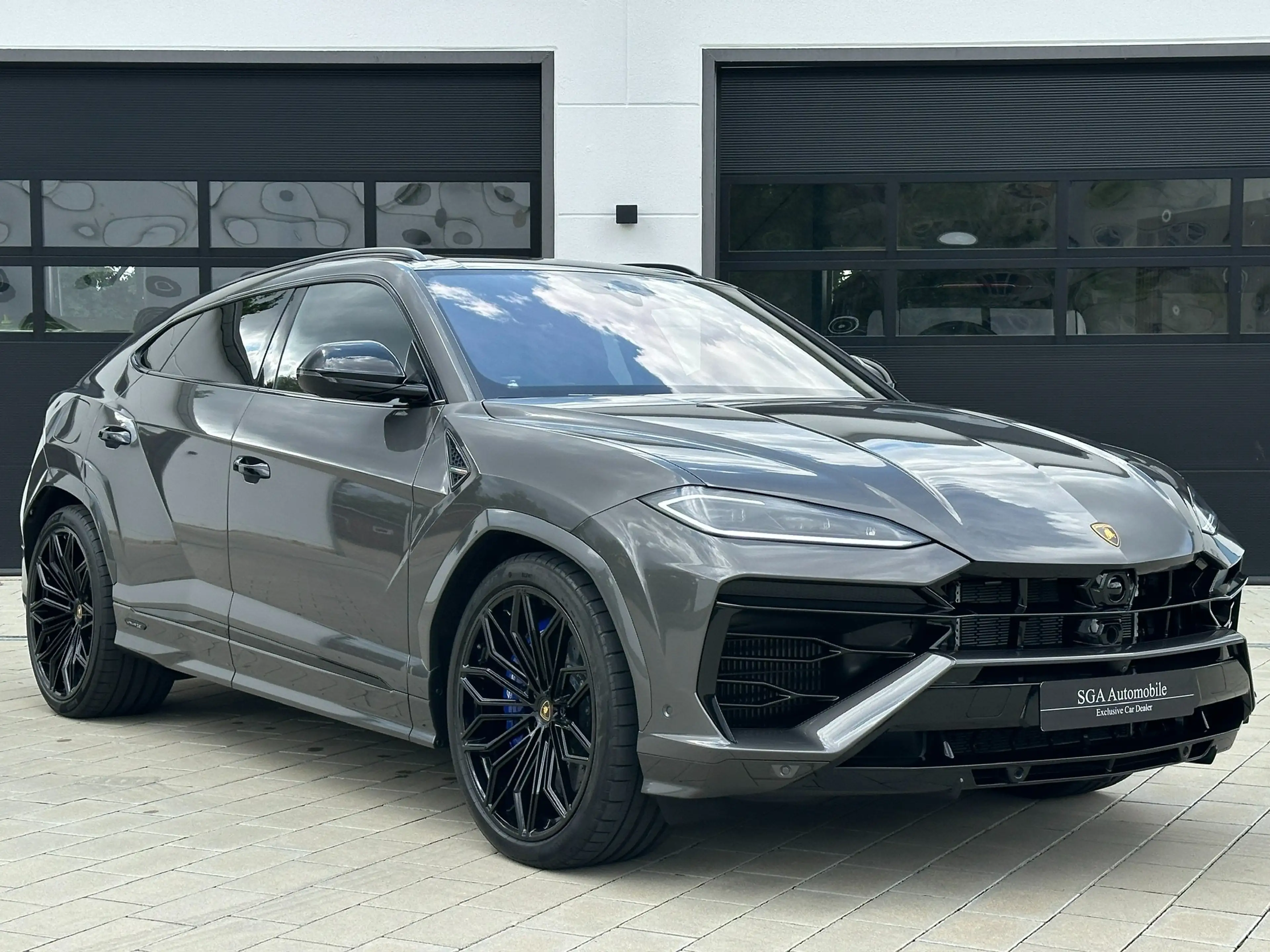 Lamborghini Urus Urus SE *STOCK*B&O*STYLE*PANO*NOW*READY