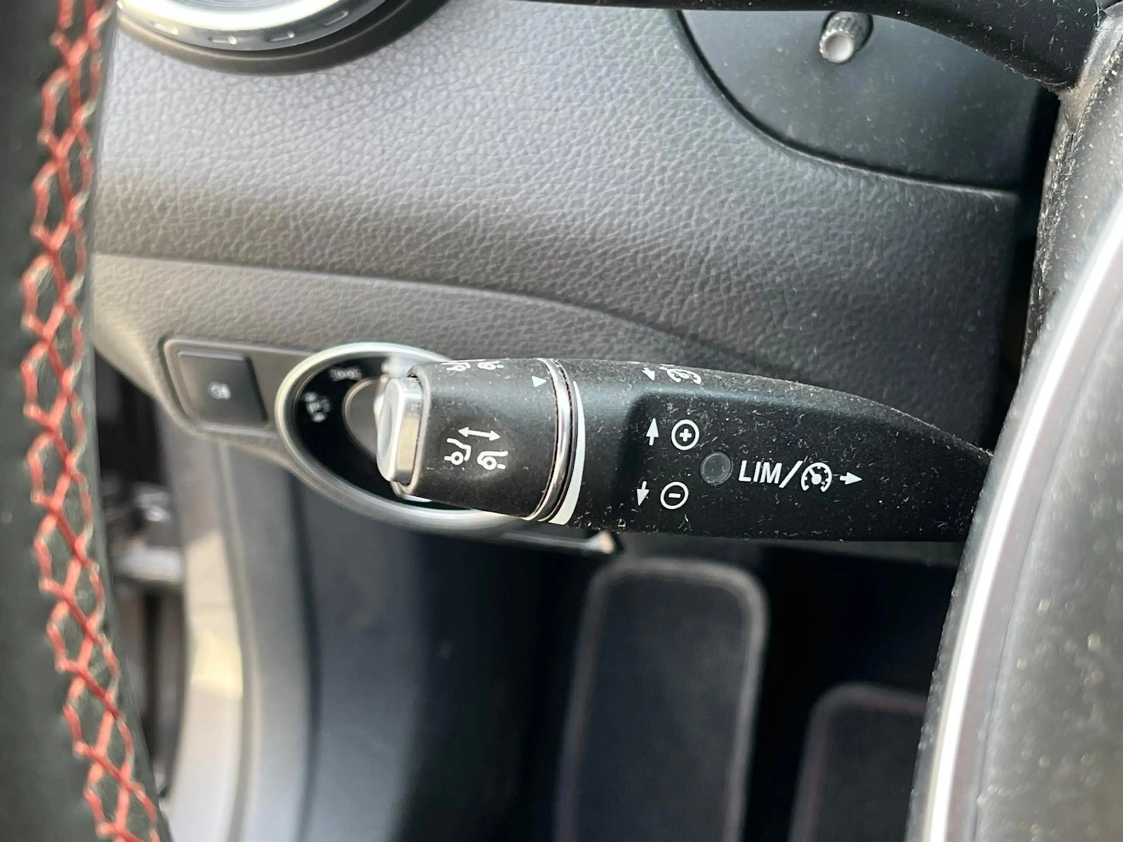 Mercedes-Benz GLA 180 Prestige AMG Automaat | Adaptive Cruise Control | — photo 20