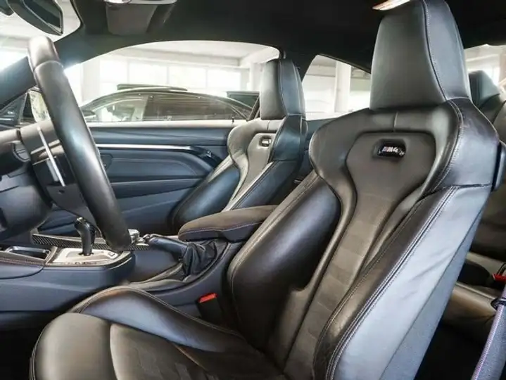 BMW M4 2018, foto 13