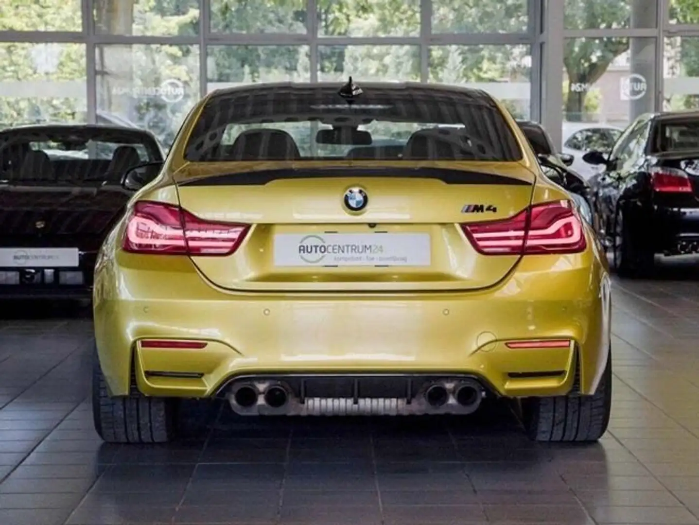 BMW M4 Competition Amarillo - 2