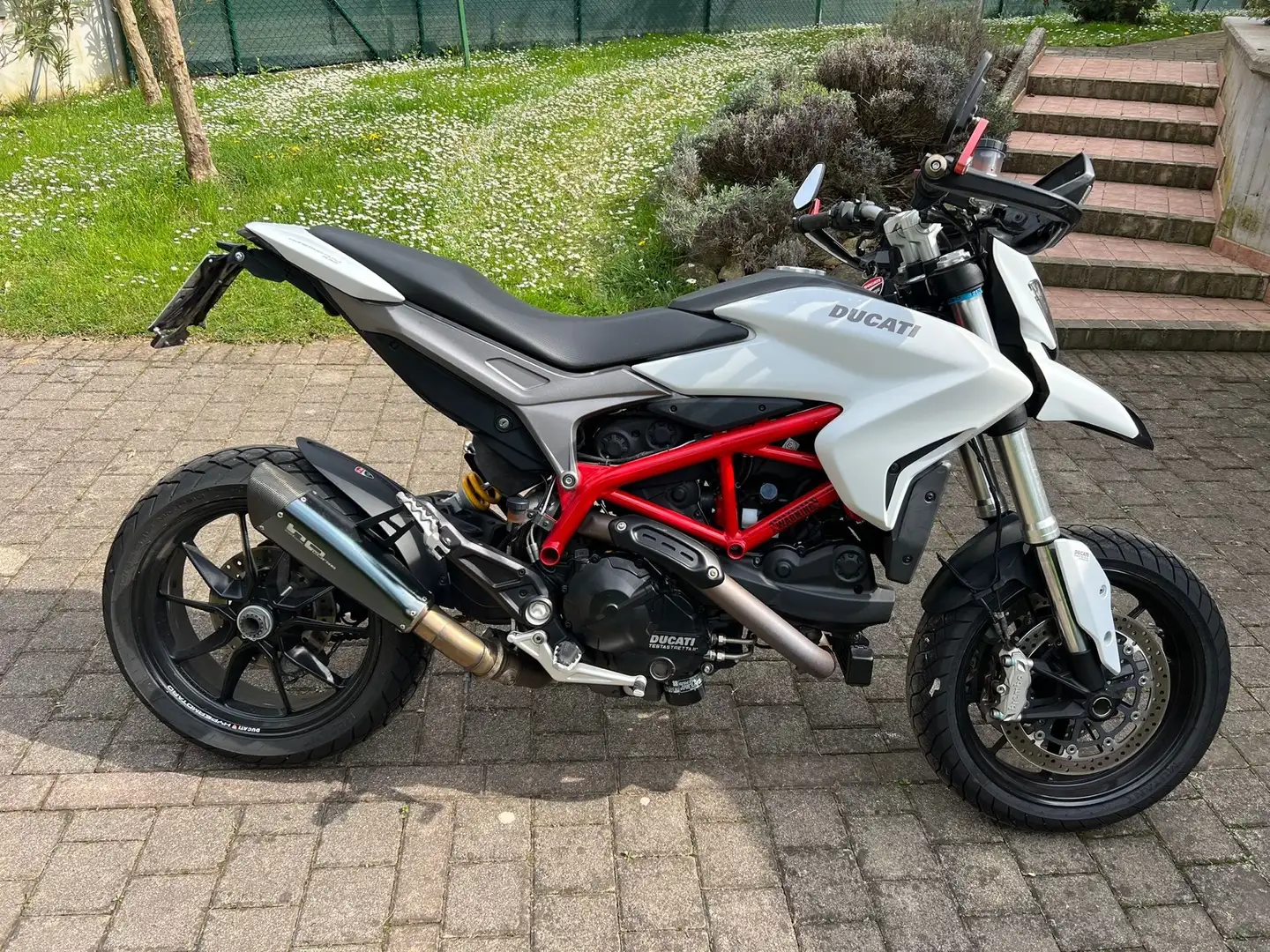 Ducati Hypermotard 939 Biały - 2