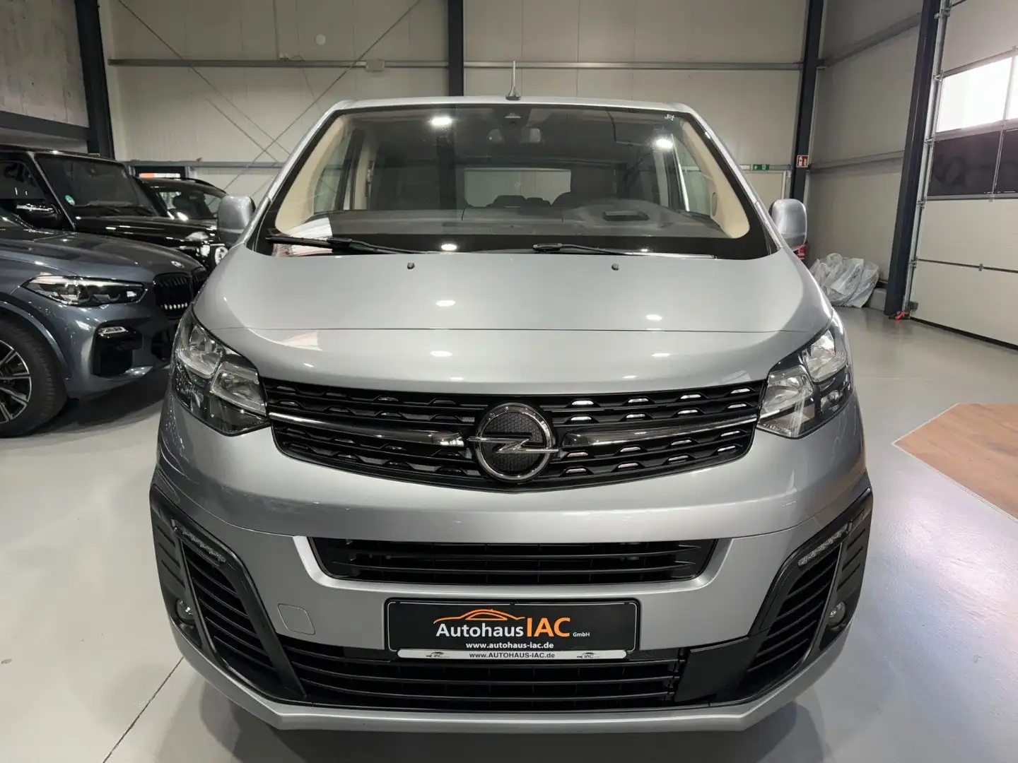Opel Zafira Life Edition M/L2/SHZ/LED/AHK/8.SITZER Grau - 2