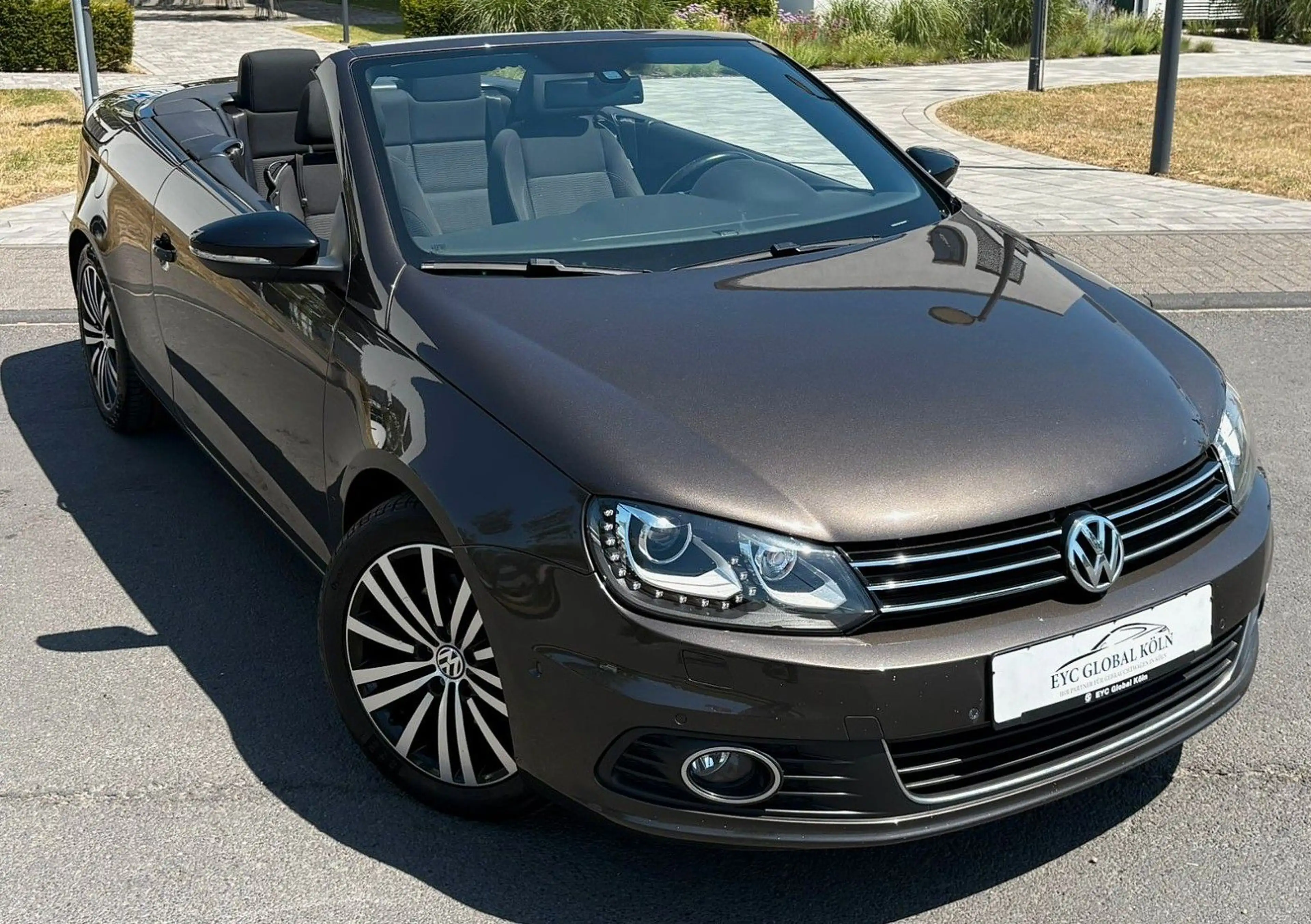 Volkswagen Eos Sport-Paket Black Style Premium,Pano,Autom — photo 9