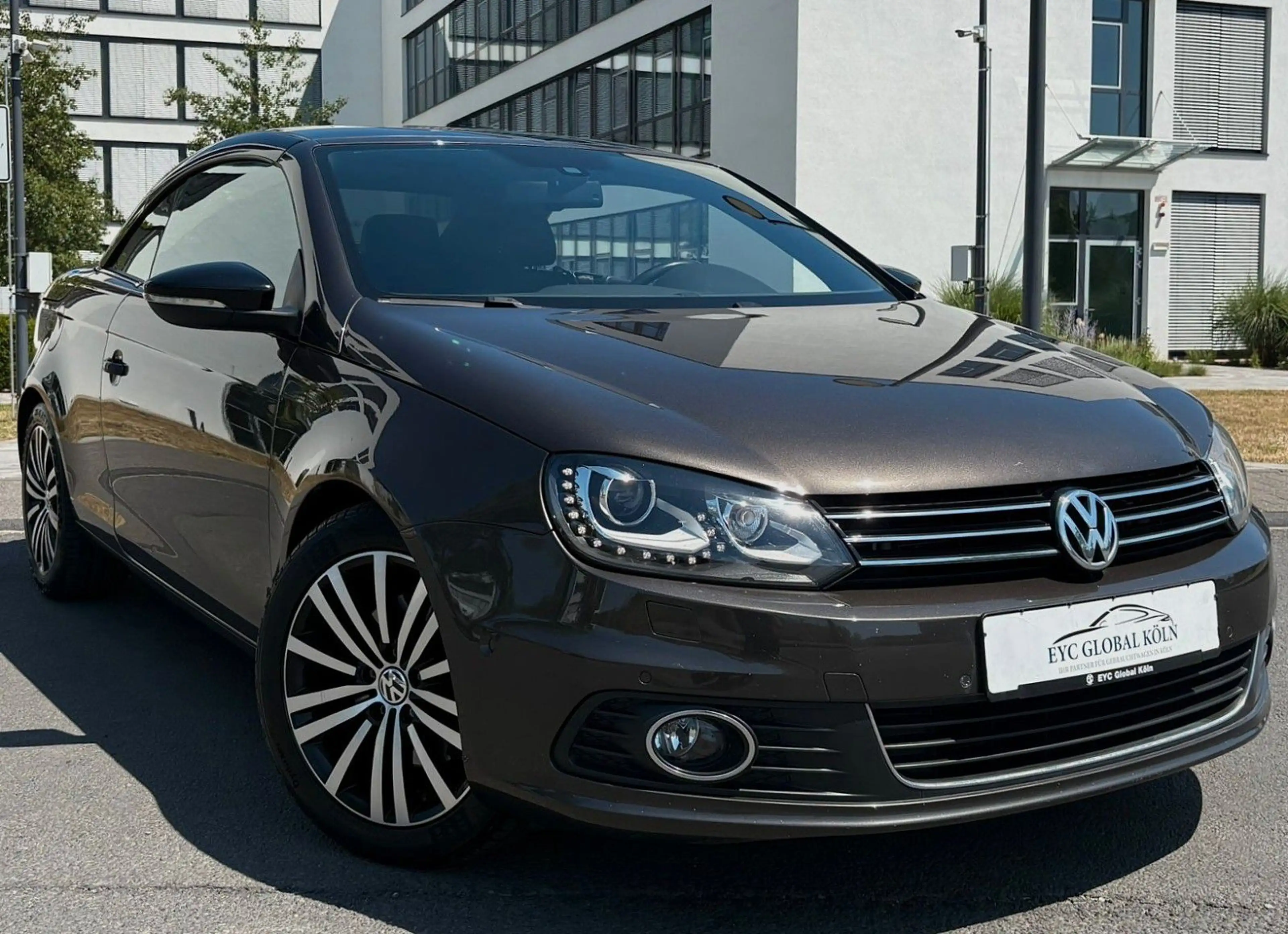 Volkswagen Eos Sport-Paket Black Style Premium,Pano,Autom — photo 2
