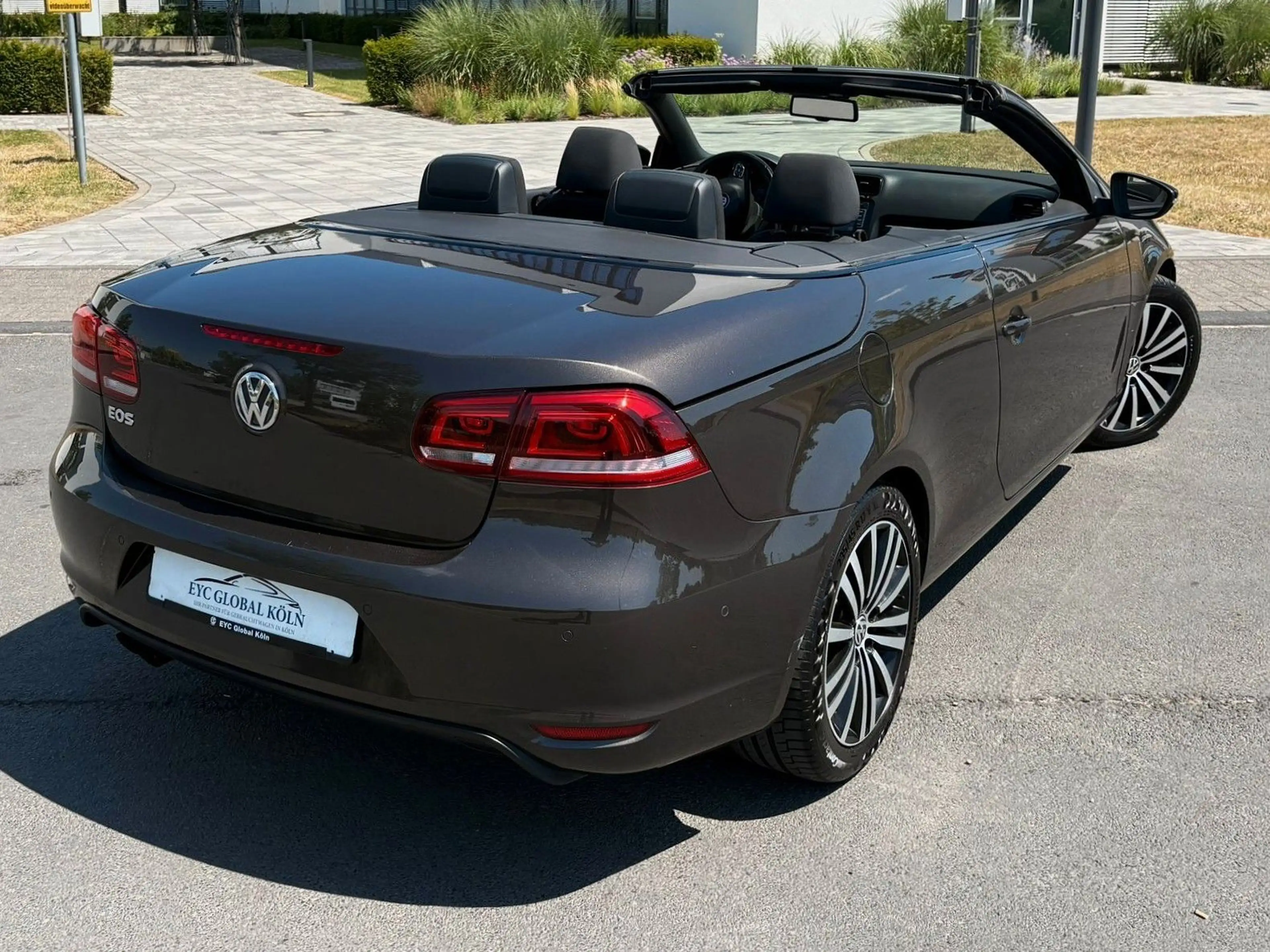 Volkswagen Eos Sport-Paket Black Style Premium,Pano,Autom — photo 11