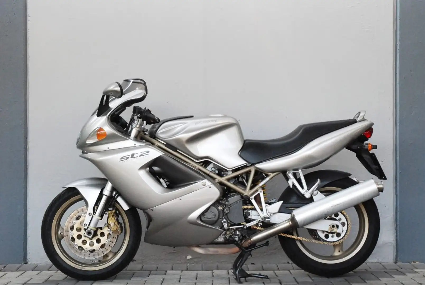 Ducati ST 2 1998 Grau - 2