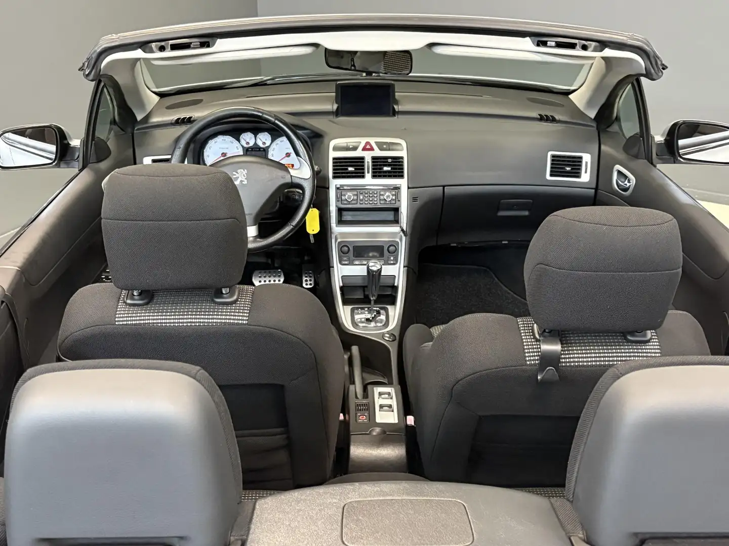 Peugeot 307 CC 2.0-16V Automaat! Grijs - 2