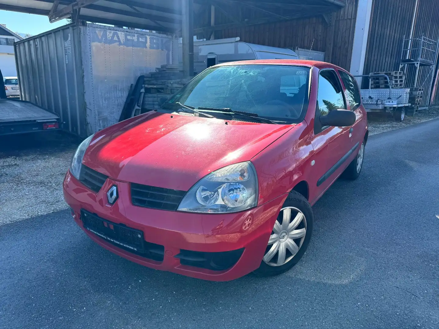 Renault Clio II Campus **TÜV NEU** Rot - 1