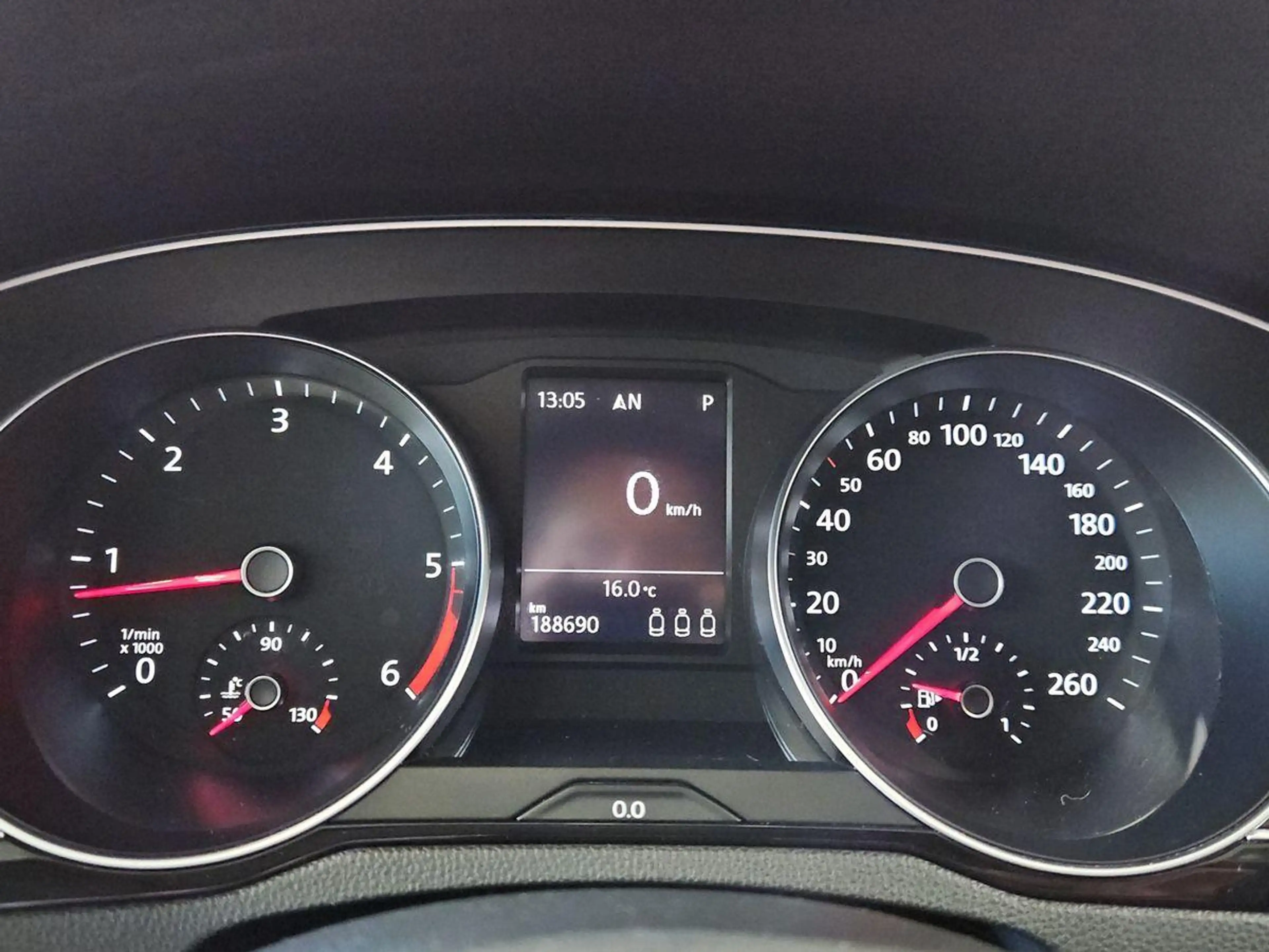 Volkswagen Passat Variant 2.0 TDI Comfortline ACC SITZH PDC — photo 12