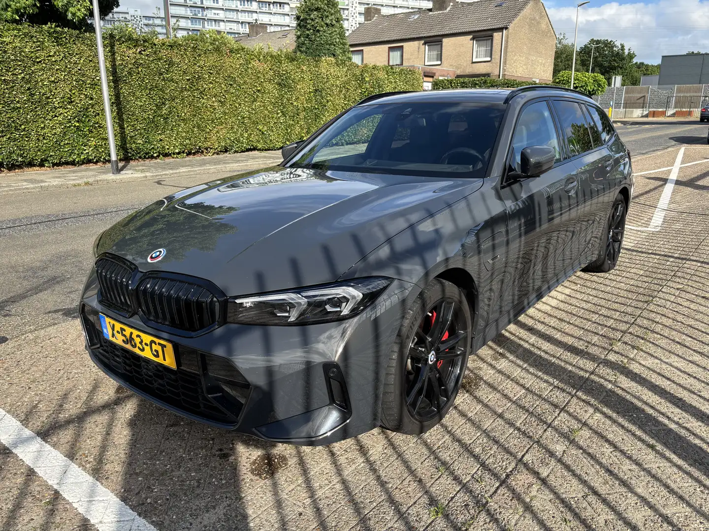 BMW 330 330e full options plus garantie Grijs - 2