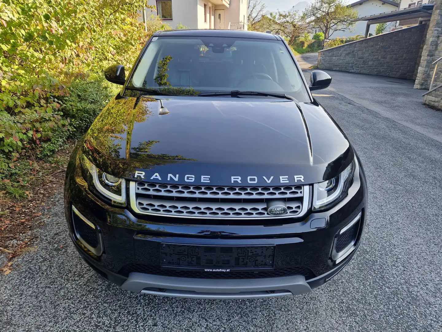 Land Rover Range Rover Evoque Range Rover Evoque HSE 2,0 TD4 e-Capability HSE Schwarz - 2