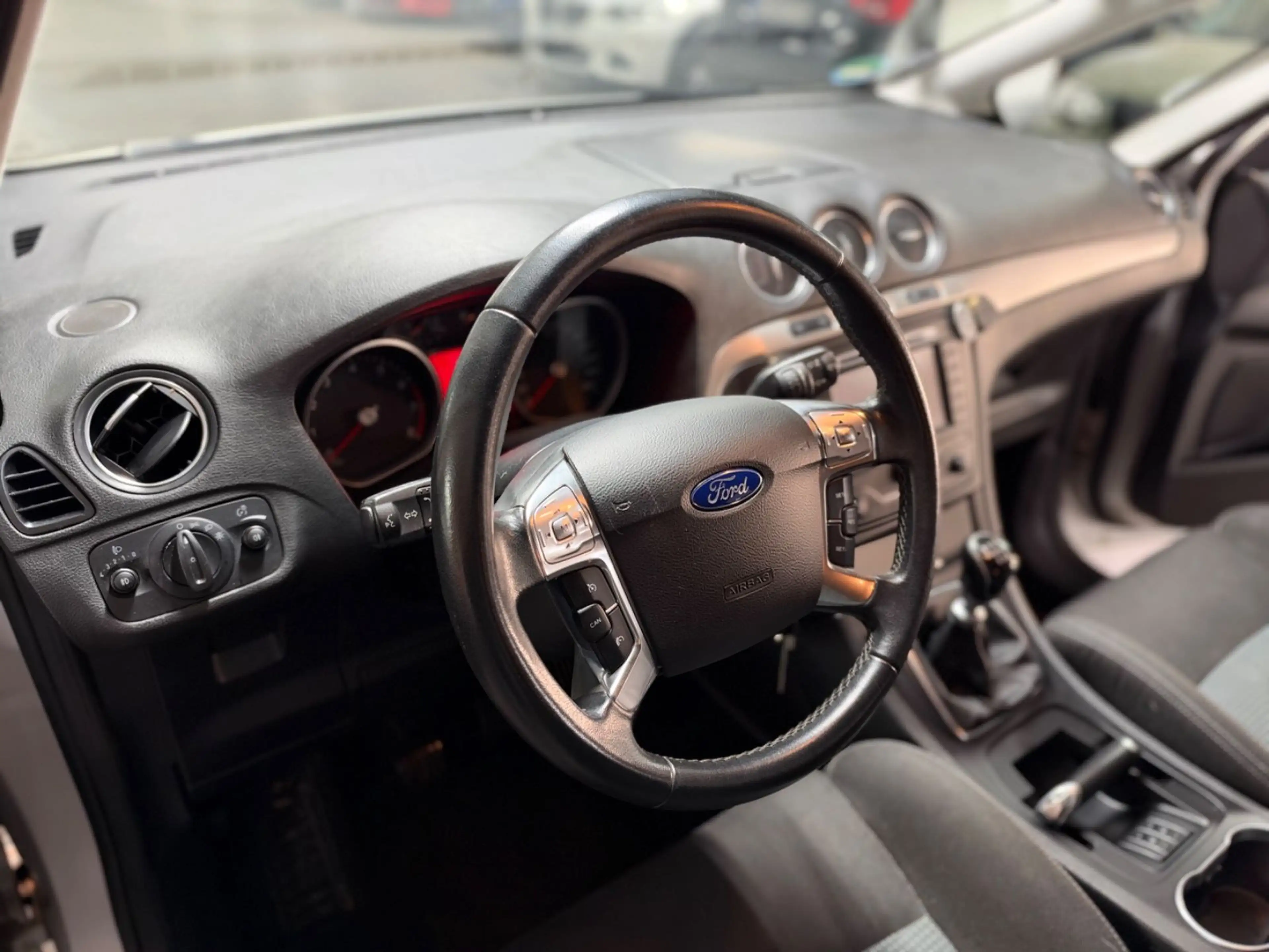Ford S-Max S-MAX Business Edition KLIMA-EURO5-TÜV-NEU — photo 10