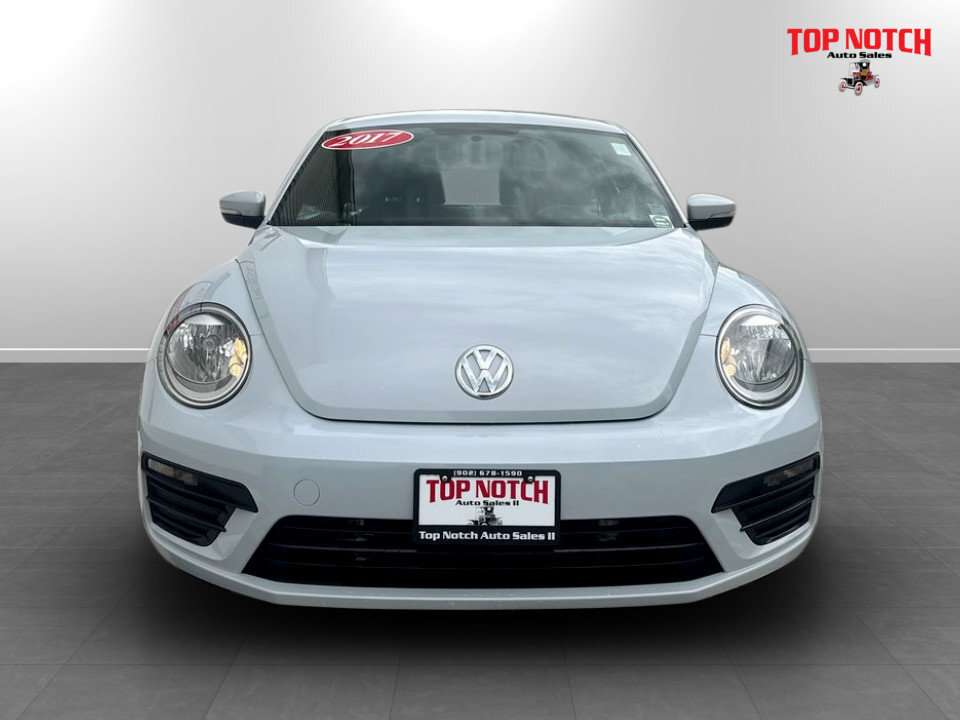 2017 Volkswagen Beetle TRENDLINE, Keyless entry, BT, Cruise control — снимка 1