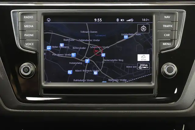 Volkswagen Touran view 28