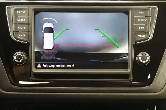 Volkswagen Touran view 17