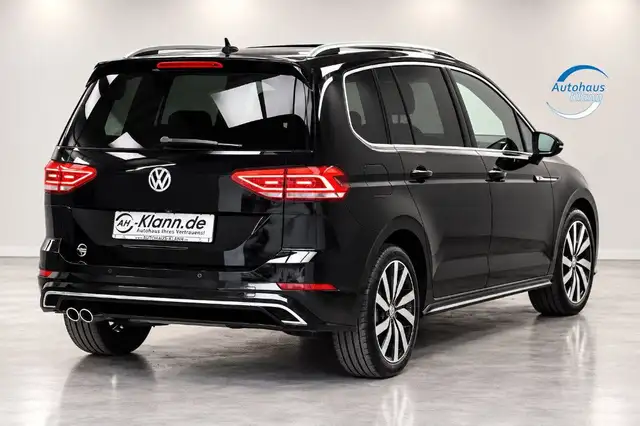 Volkswagen Touran view 8