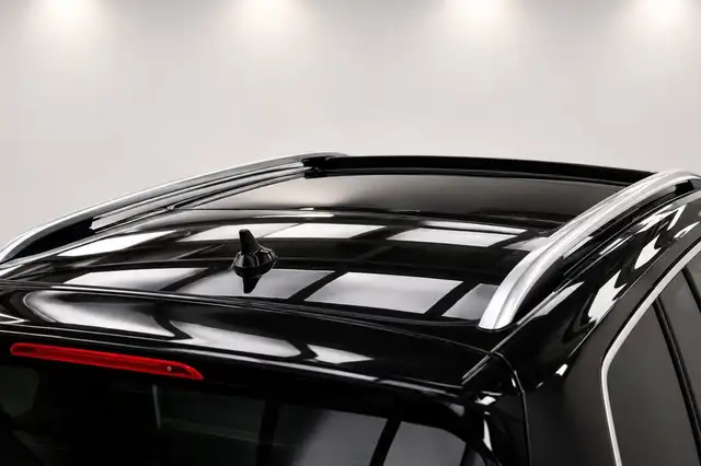 Volkswagen Touran view 9
