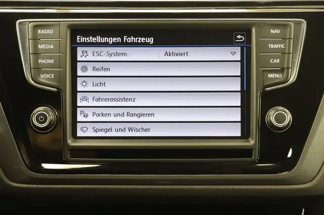 Volkswagen Touran view 29