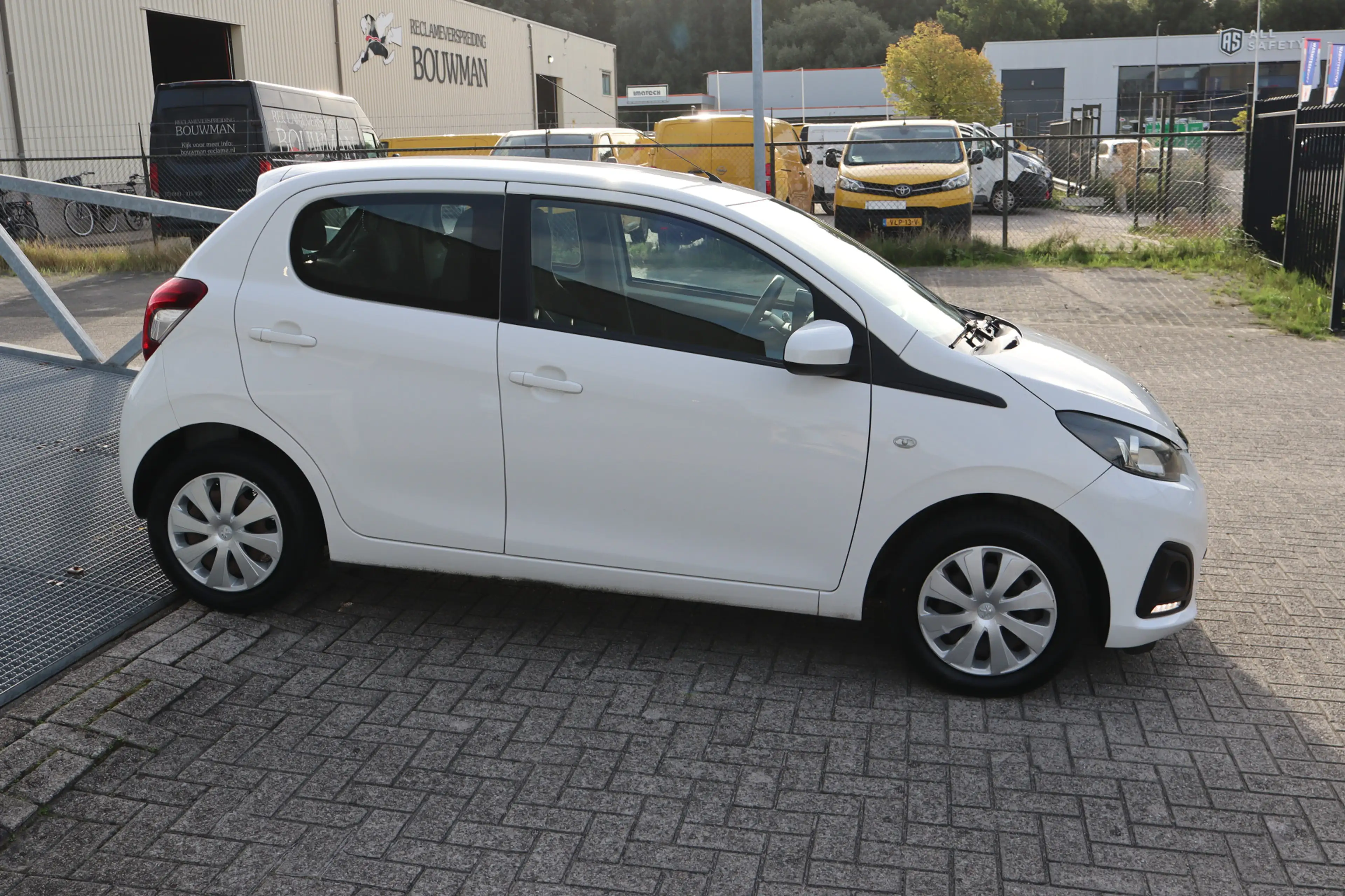 Peugeot 108 1.0 e-VTi Active Nederlandse Auto/Airco/Elektrisch — photo 7