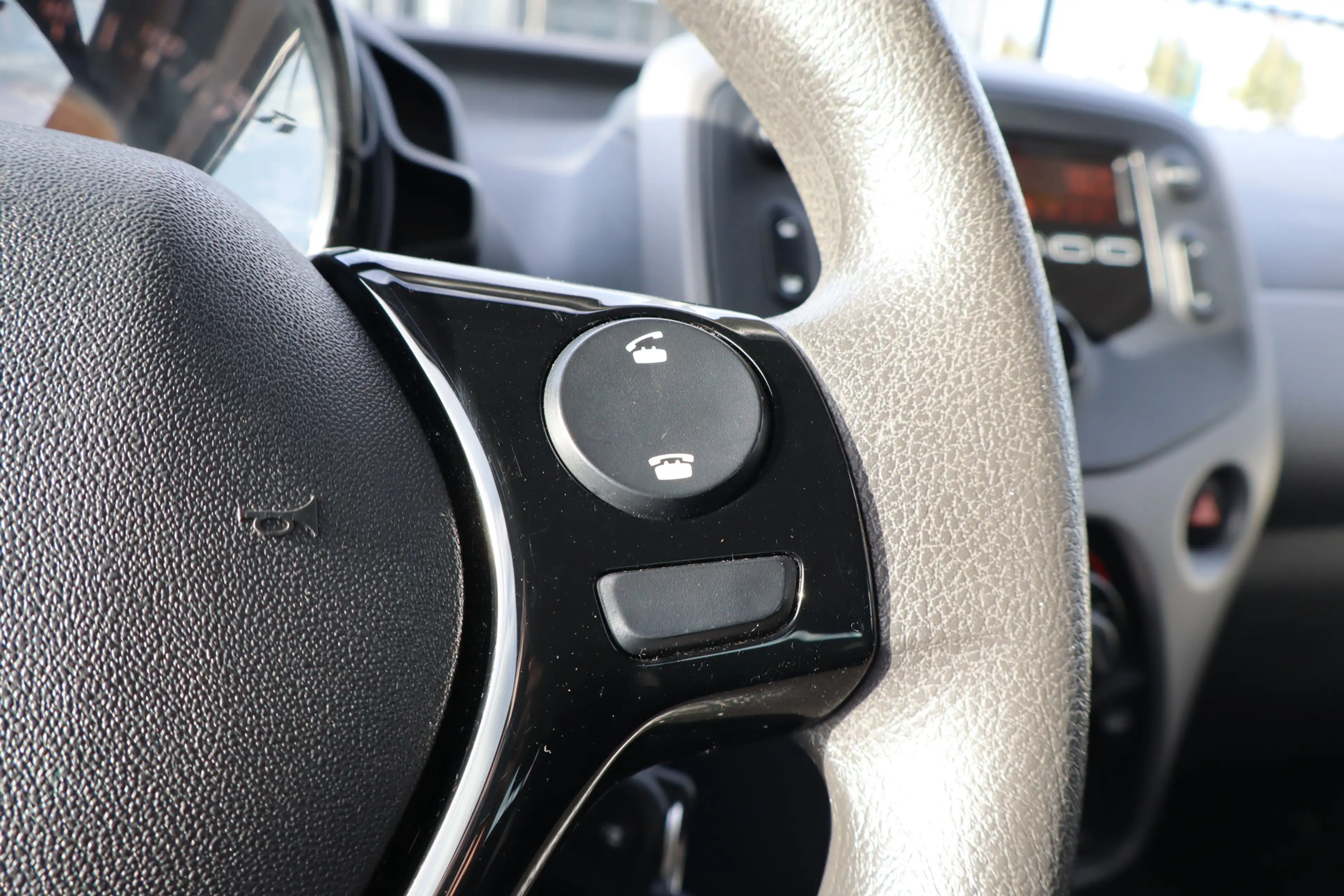 Peugeot 108 1.0 e-VTi Active Nederlandse Auto/Airco/Elektrisch — photo 14