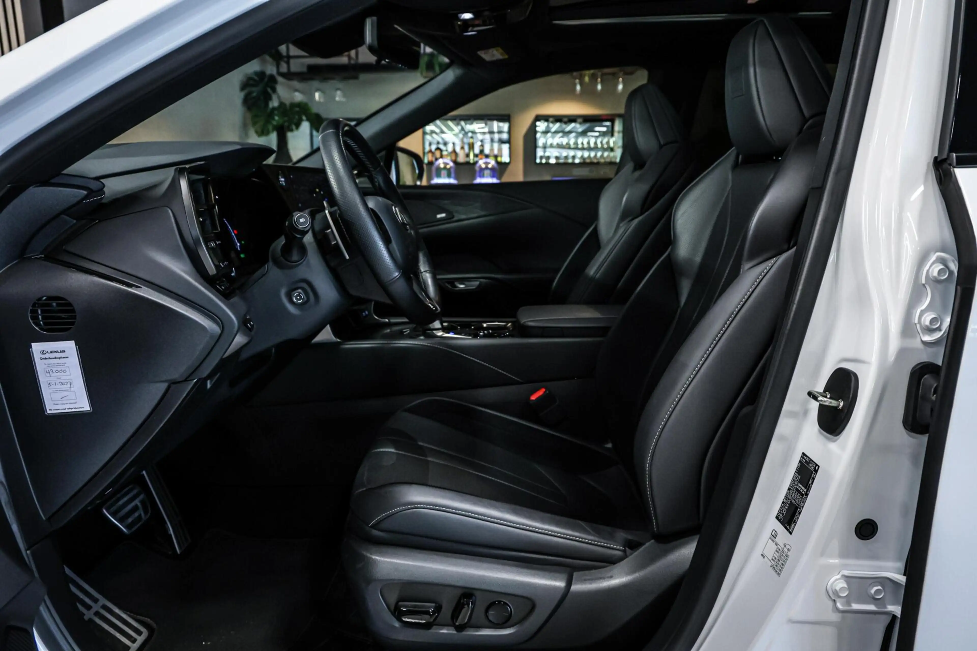 Lexus RX 500h F Sport Line|Pano|Leer|360 Camera|Stuur/Stoelverwa — photo 9