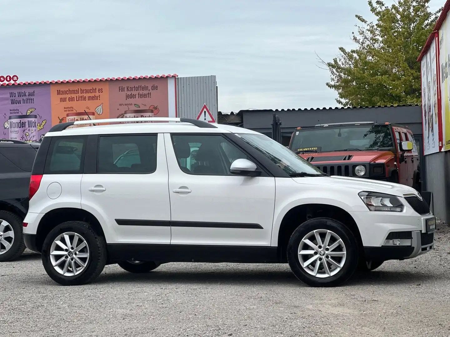 Skoda Yeti 2.0TDI Active Outdoor 4x4 *1-Besitz*Finanzierung* Weiß - 1